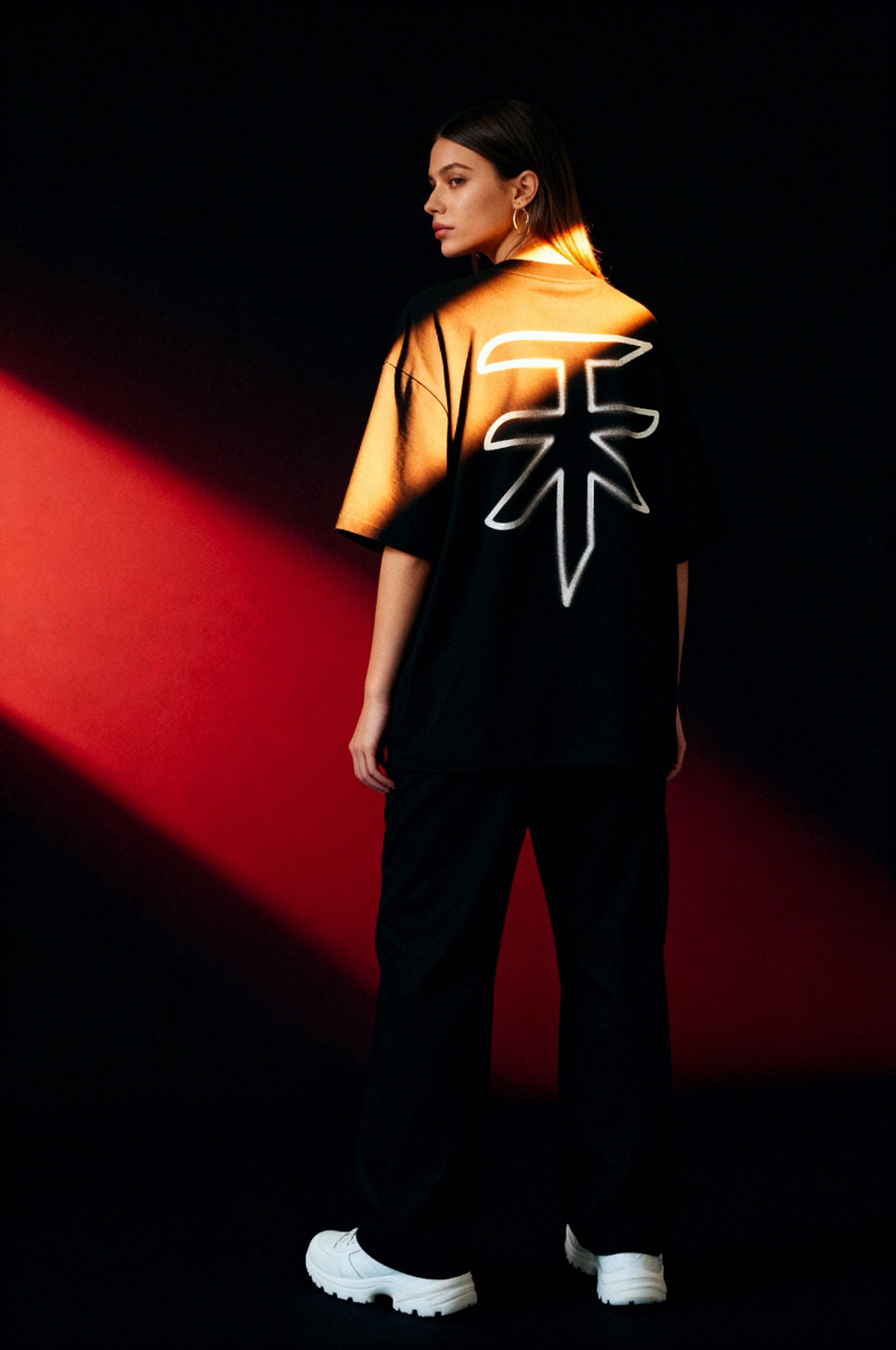 ATA TEE 003 "SPRAY"