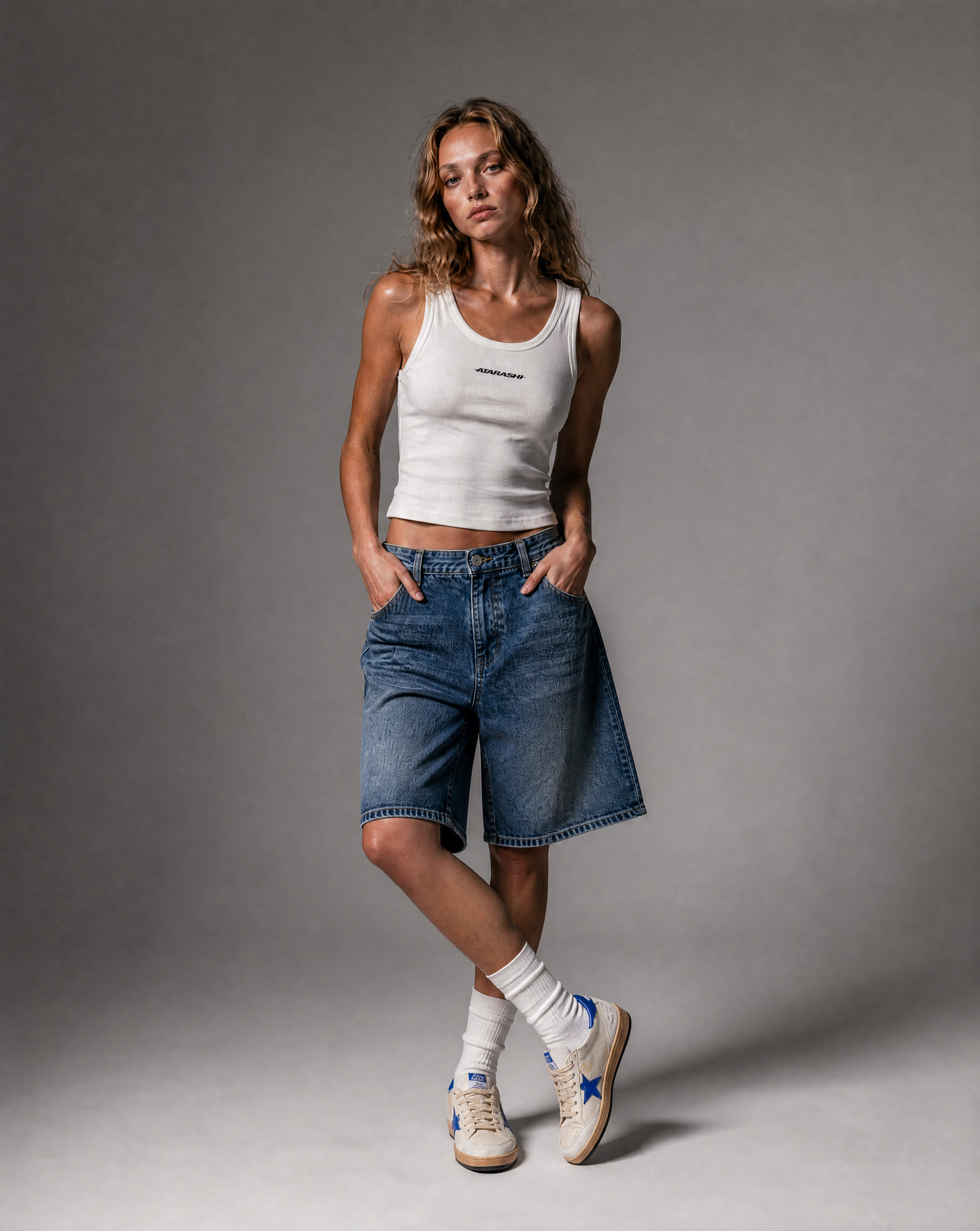 ATA TOP 004 "WHITE"